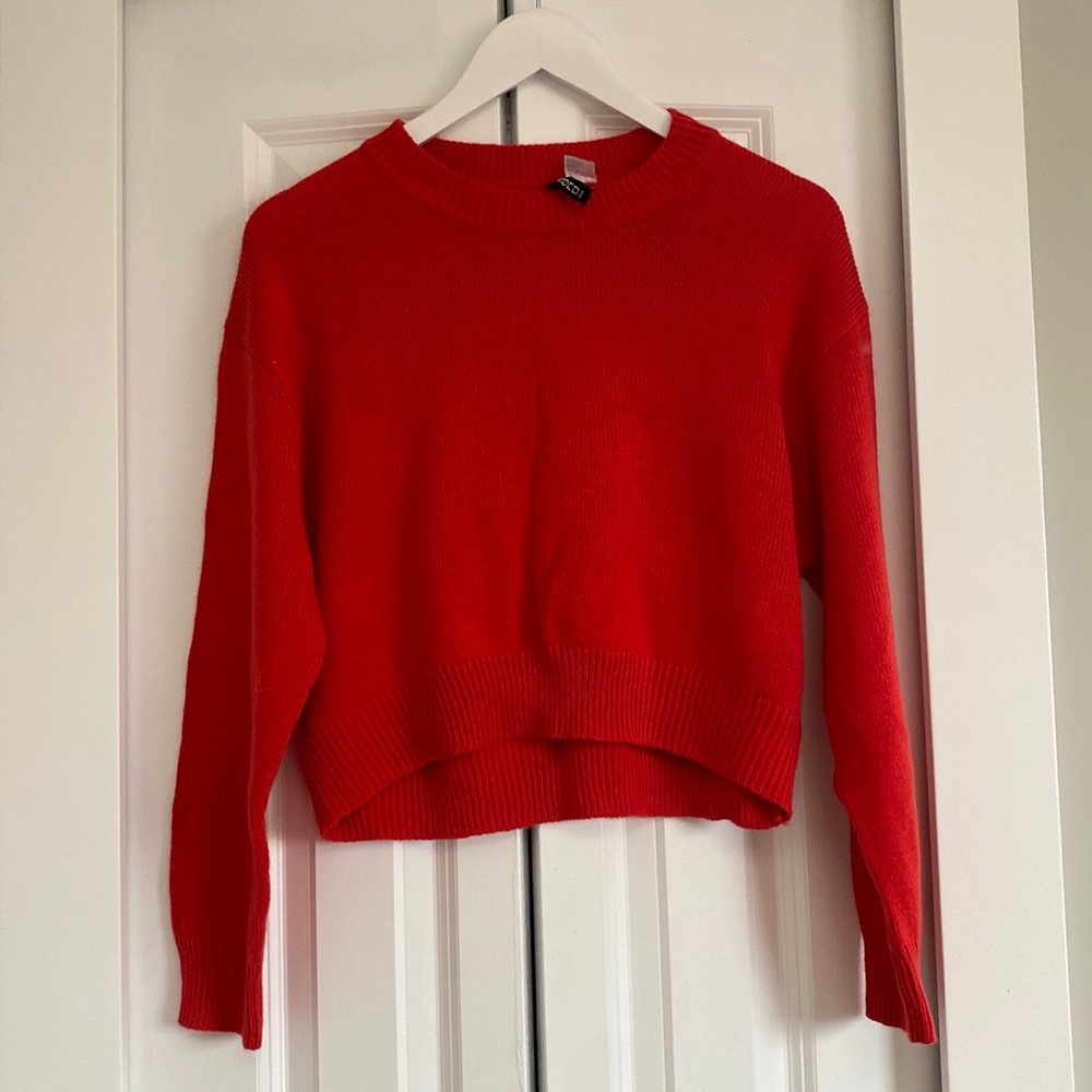 H&M Cropped Red Knit Sweater